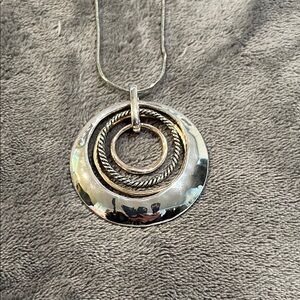 Two-Tone Circle Layer Pendant Necklace - Silver and Gold